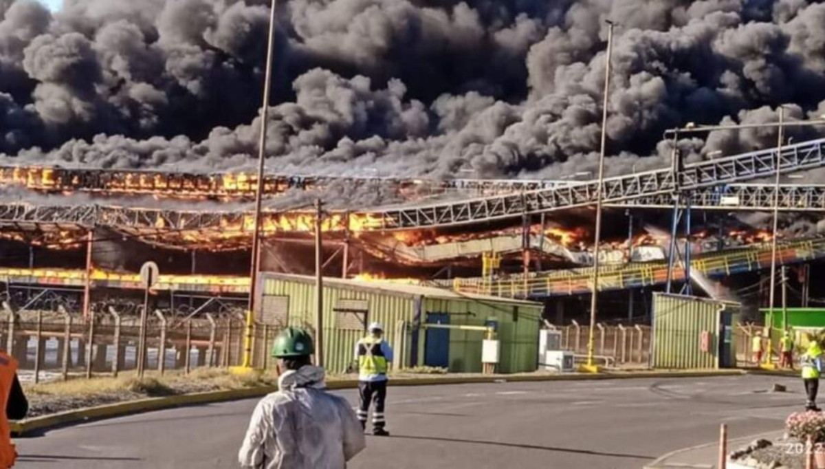 A importância da proteção contra incêndio em correias transportadoras e o papel da Faculdade INBEC na formação especializada em sistemas de Water Spray
